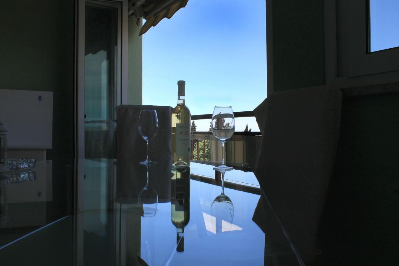 Apartman Lane Tar-Vabriga エクステリア 写真